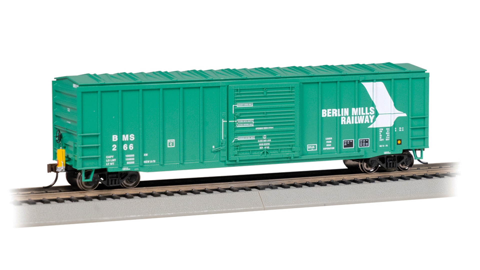 50' OUTSIDE BRACED BOXCAR WITH FRED - BERLIN MILLS RAILWAY #266