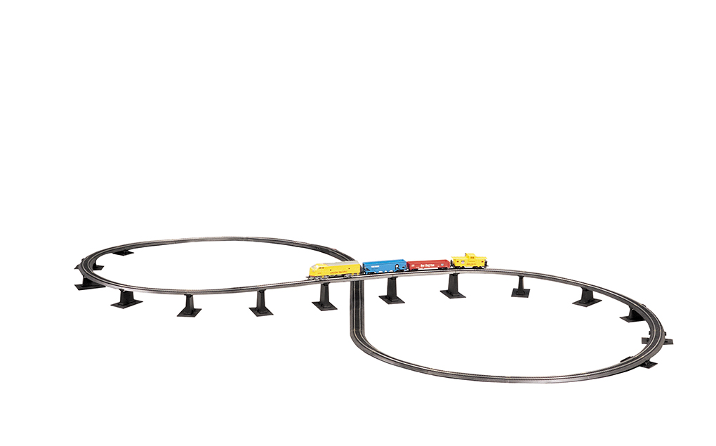 Steel Alloy E-Z TRACK Over-Under Figure 8 Track Pack (HO Scale) - Click Image to Close