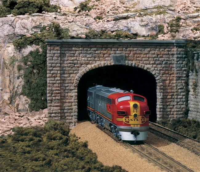 Cut Stone Double Portal - N Scale