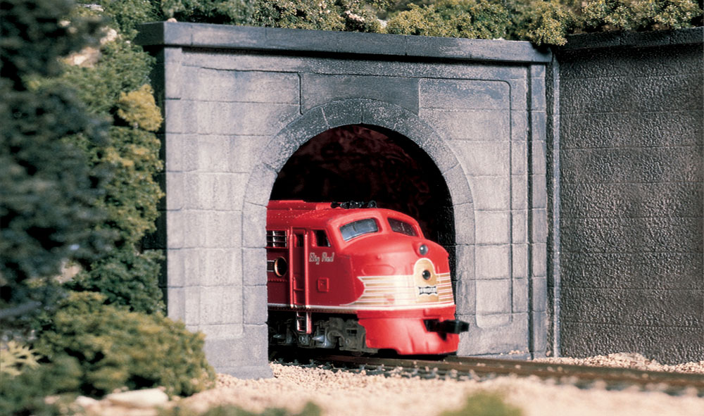 Concrete Single Portal - O Scale - Click Image to Close