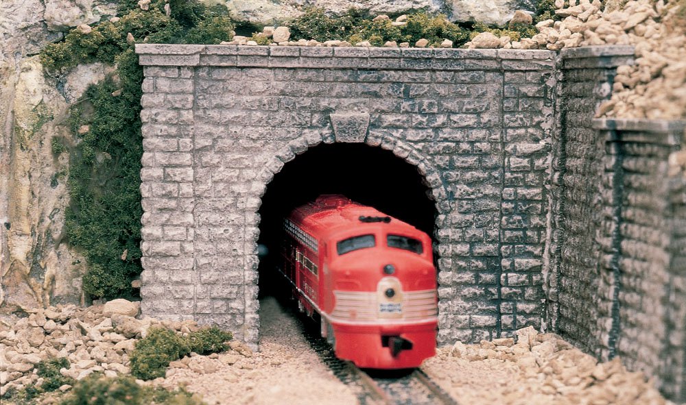 Cut Stone Single Portal - O Scale