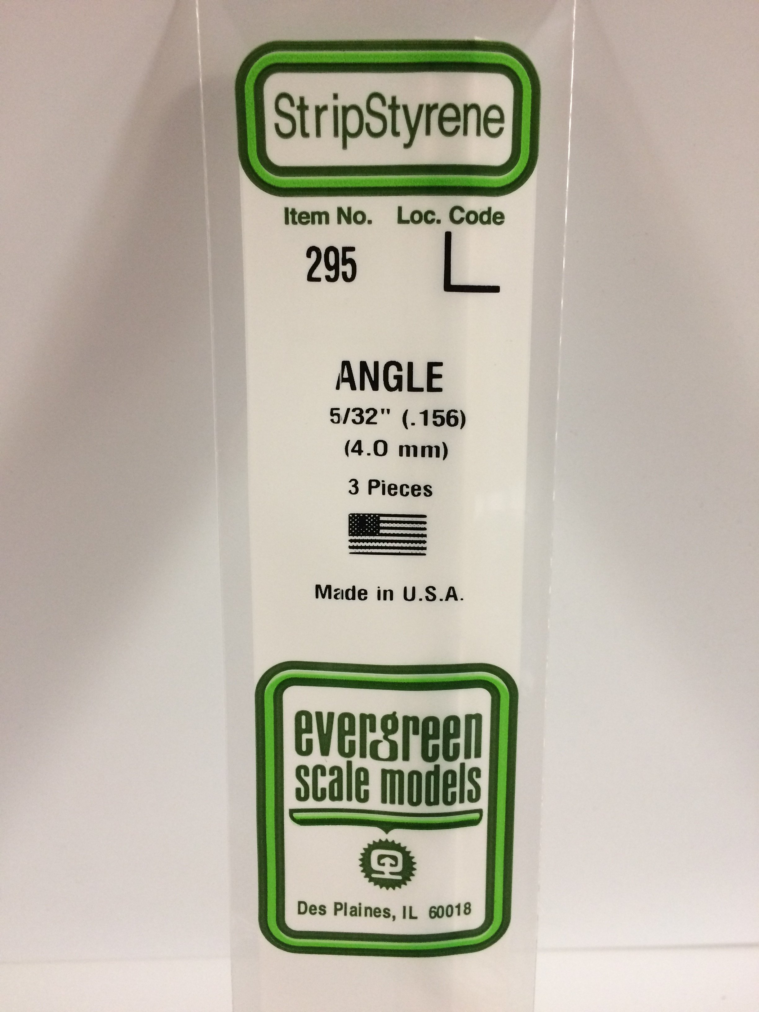 295 - .156" (4.0MM) OPAQUE WHITE POLYSTYRENE ANGLE - Click Image to Close