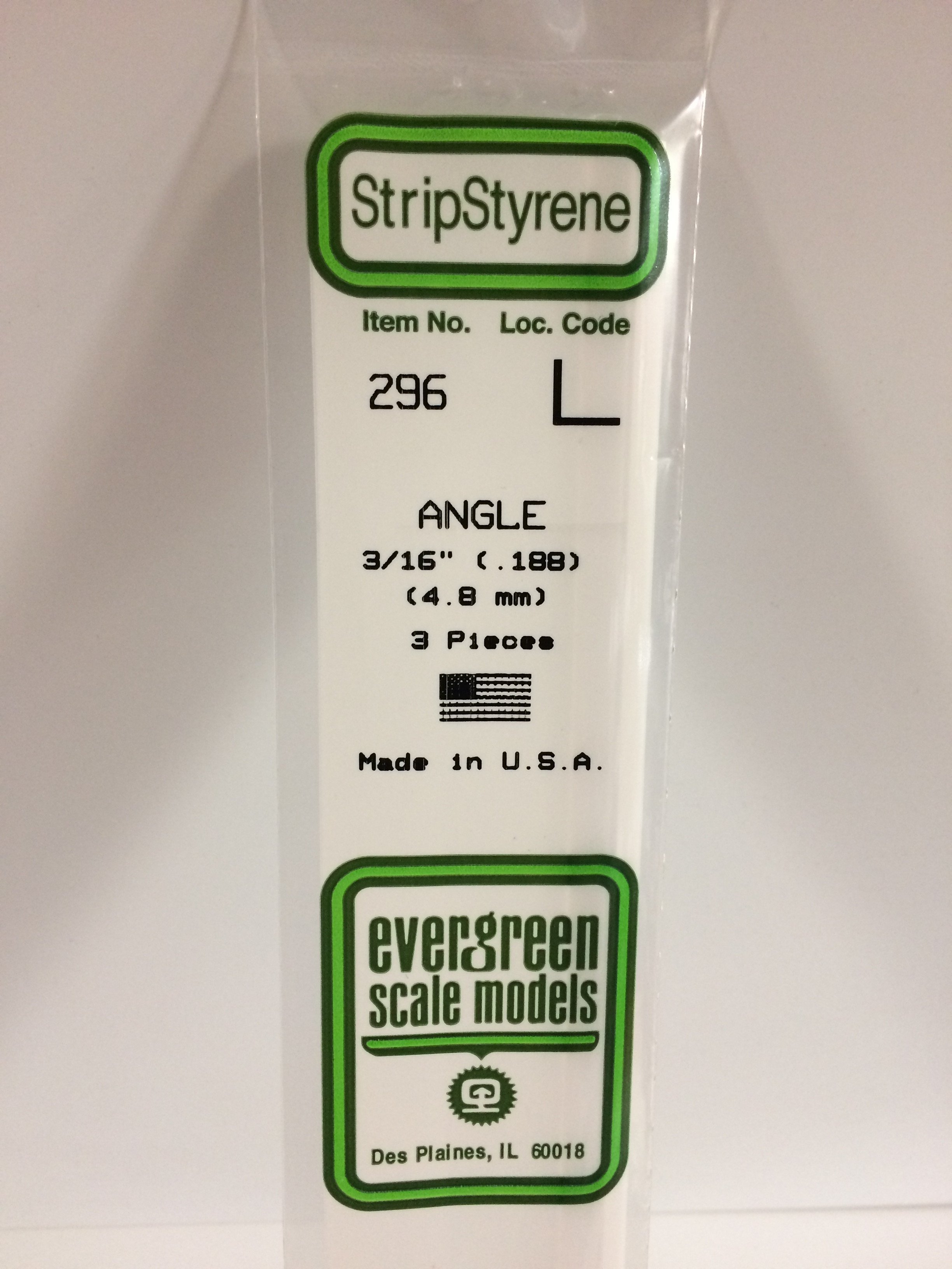 296 - .188" (4.8MM) OPAQUE WHITE POLYSTYRENE ANGLE - Click Image to Close