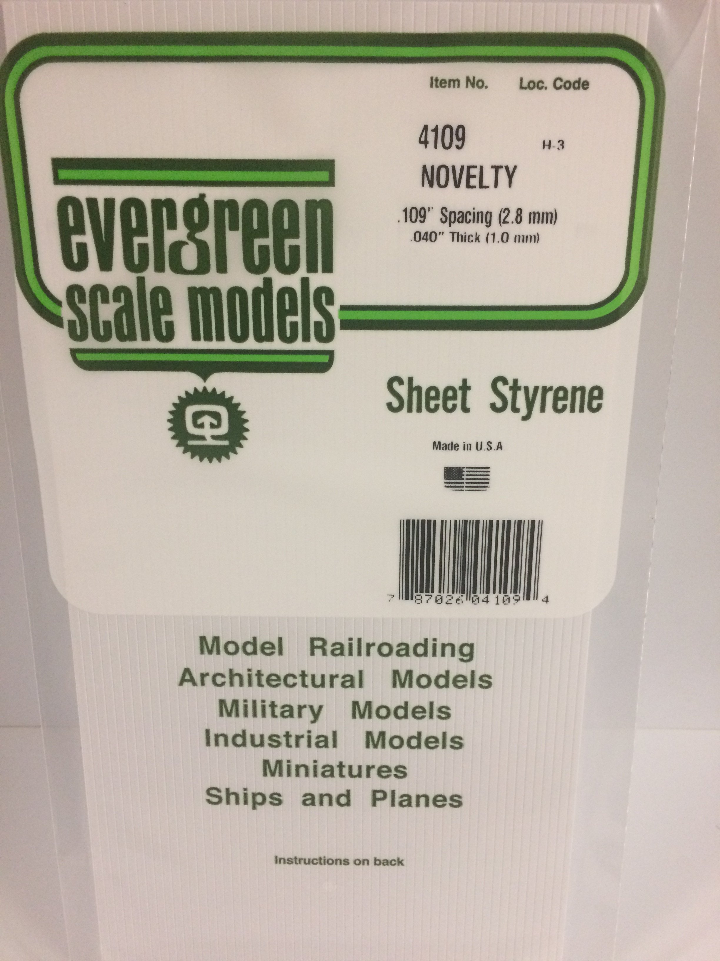 4109 - .109" OPAQUE WHITE POLYSTYRENE NOVELTY SIDING - Click Image to Close