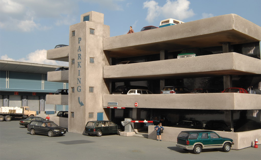 Four-Story Parking Garage (HO Scale) - Click Image to Close