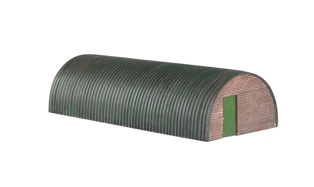 Corrugated Hut (HO Scale) - Click Image to Close