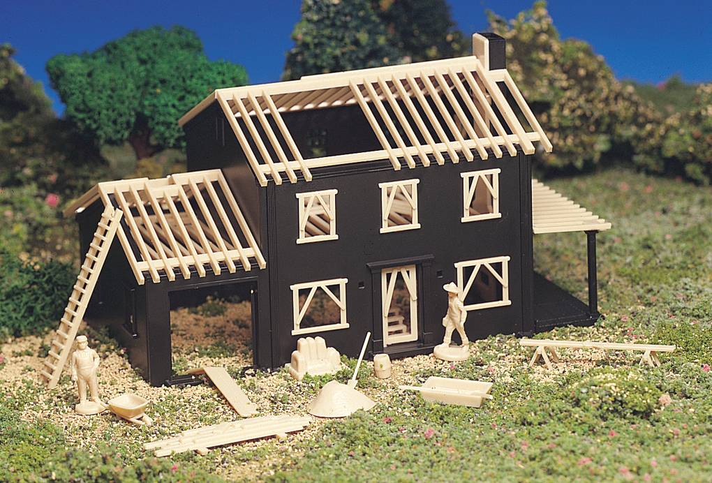 House Under Construction (HO Scale) - Click Image to Close