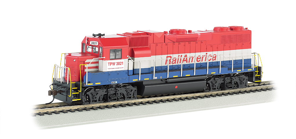 RailAmerica #3821 - GP38-2 (HO Scale)