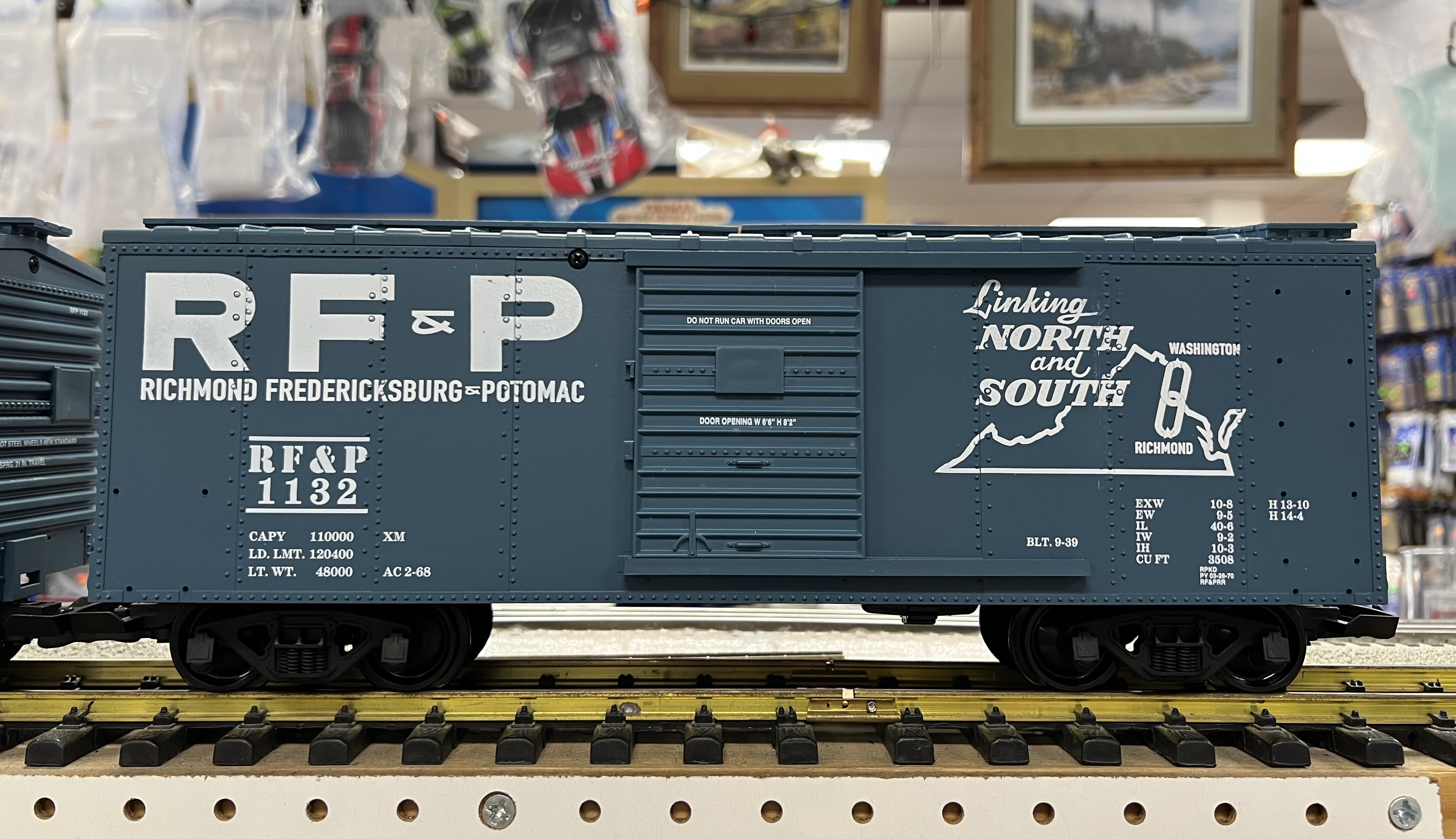 2023 RF&P Boxcar (Blue Door) #1132 - Click Image to Close