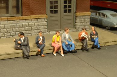 Seated Platform Passengers - O Scale