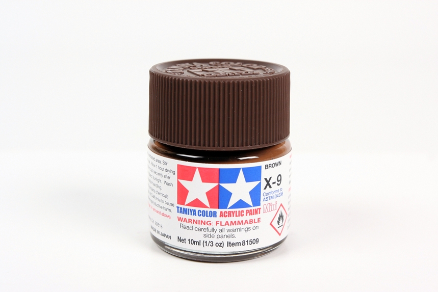 Tamiya Color Acrylic Mini X-9 Brown - 10ml Bottle - Click Image to Close