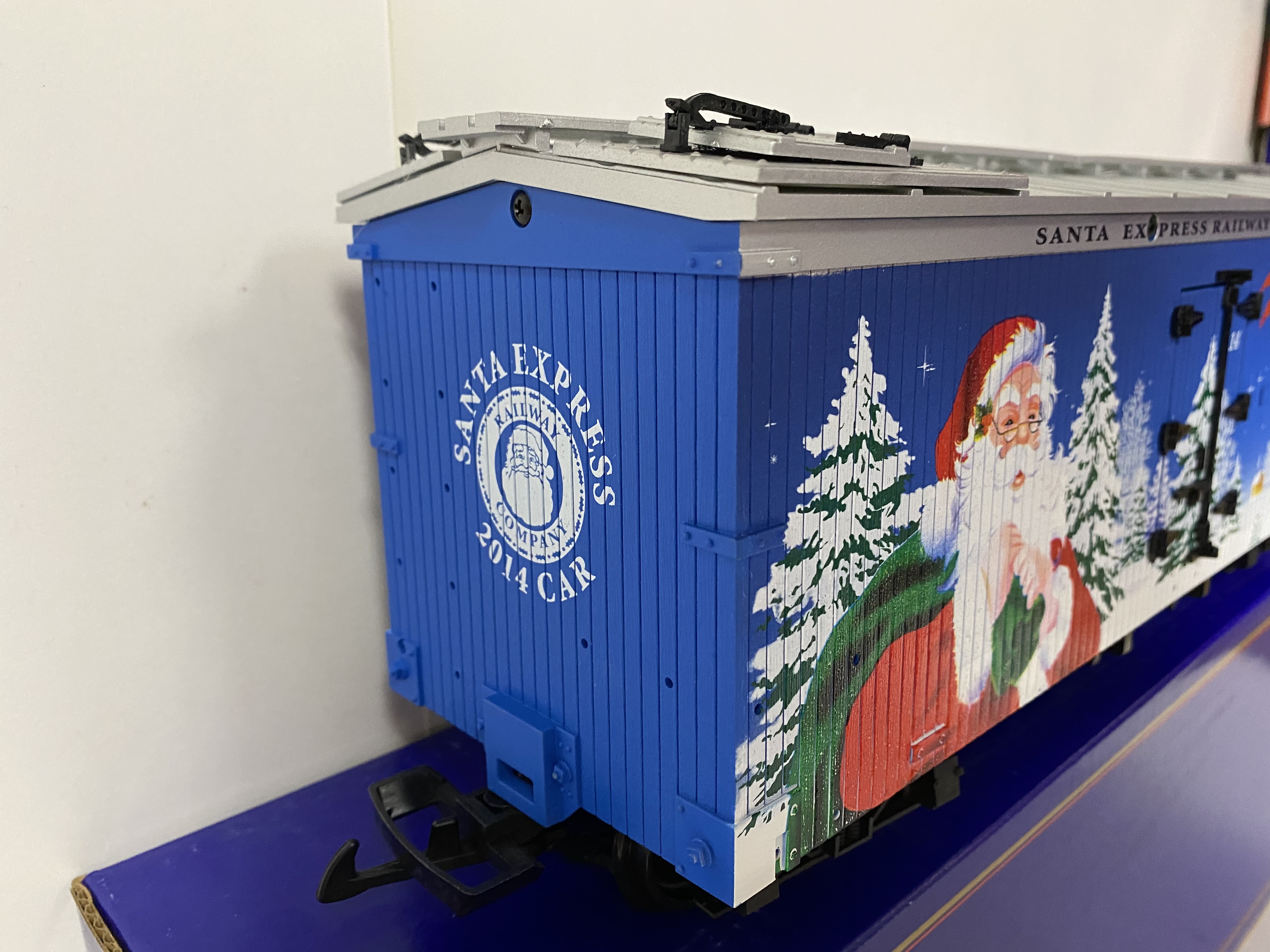 2014 Christmas Reefer (USA Trains 13032)