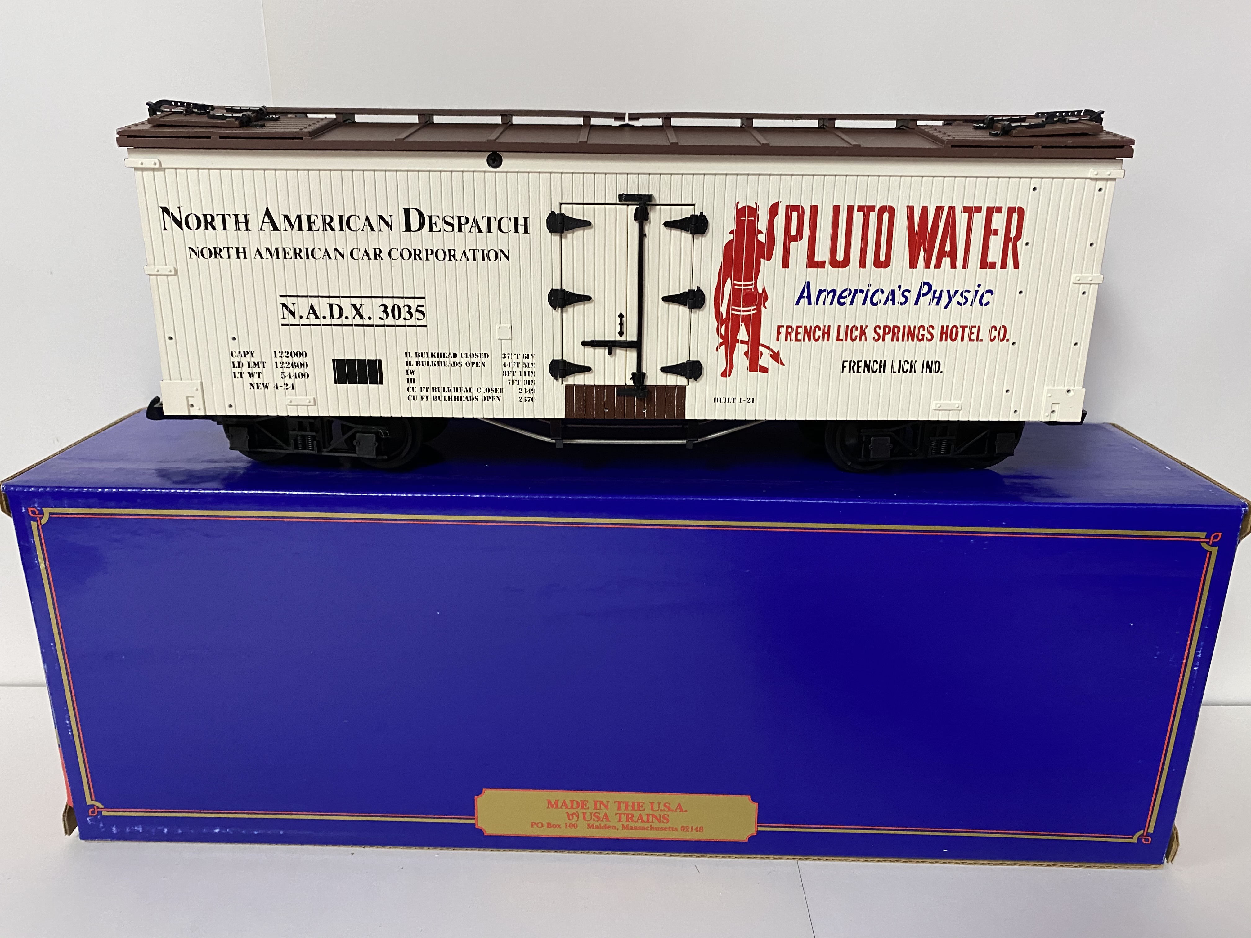 Pluto Water Reefer (USA Trains R-1663) - Click Image to Close