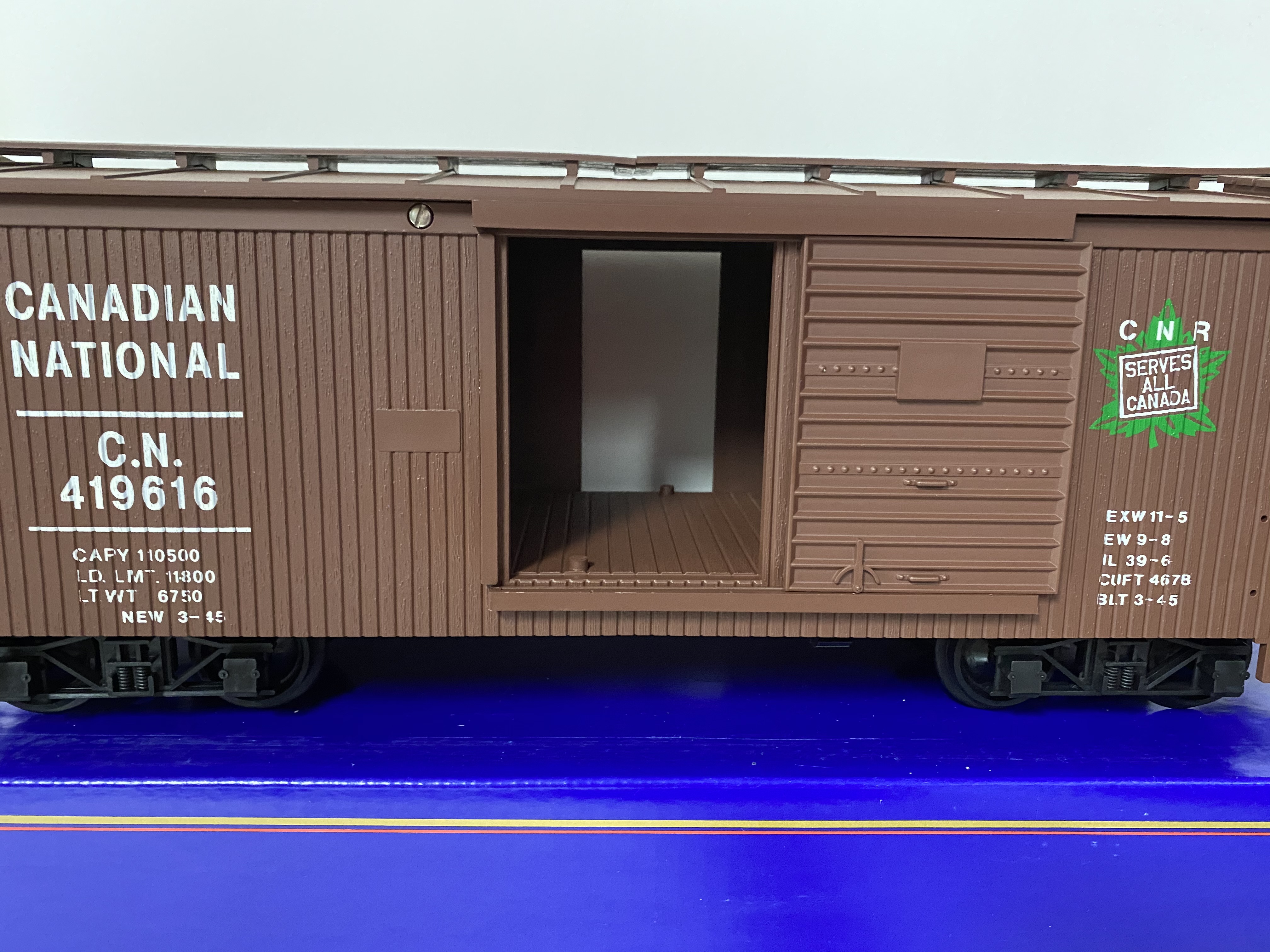 Canadian National Boxcar (USA Trains 1961) - Click Image to Close