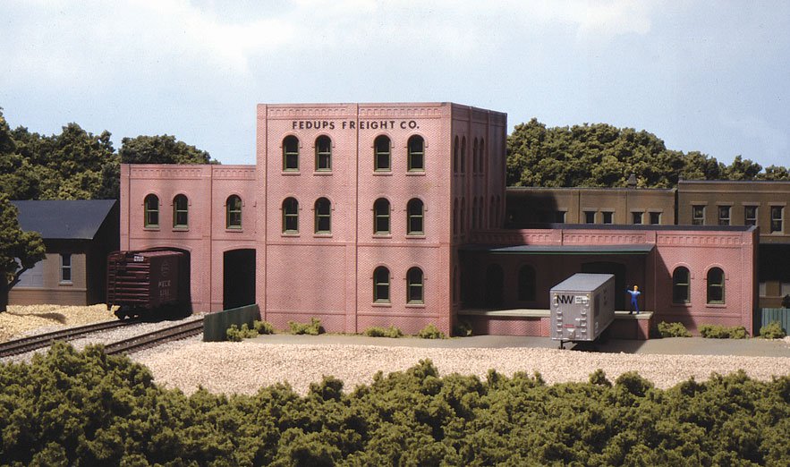 FEDUPS Freight Co. - HO Scale Kit