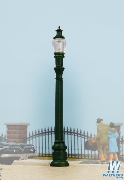Cast Iron Column Street Light (HO) - Click Image to Close